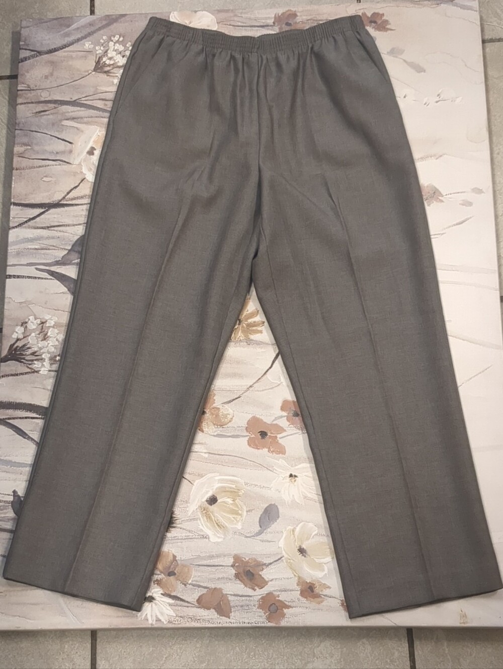 Alfred Dunner Gray Elastic-Waist Pants